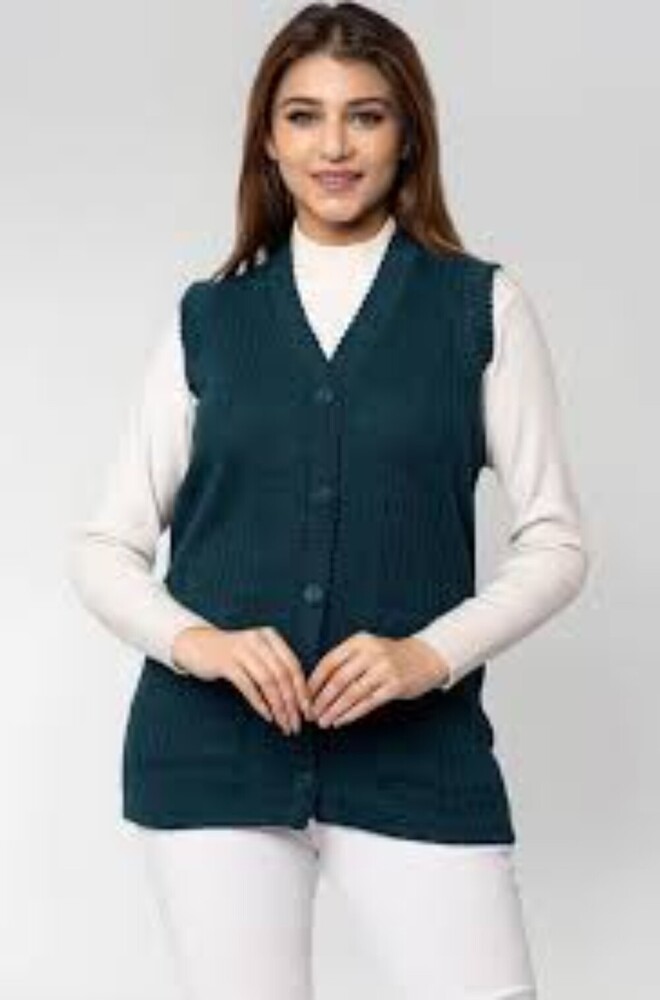 Ladies Sleeveless Woolen Sweater