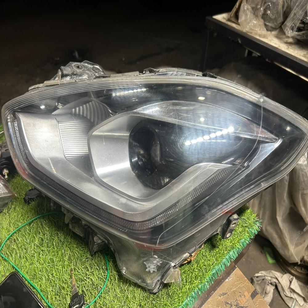 Swift Projecter Drl Headlight - Lighting Color: White
