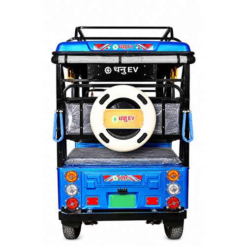 DLX  Electric Rickshaw