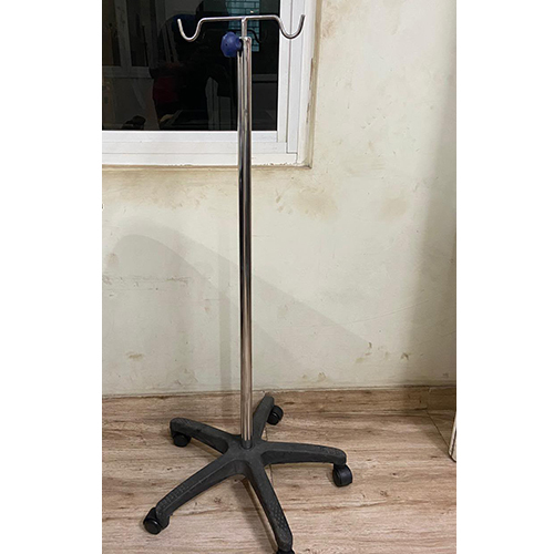 IV Stand SS