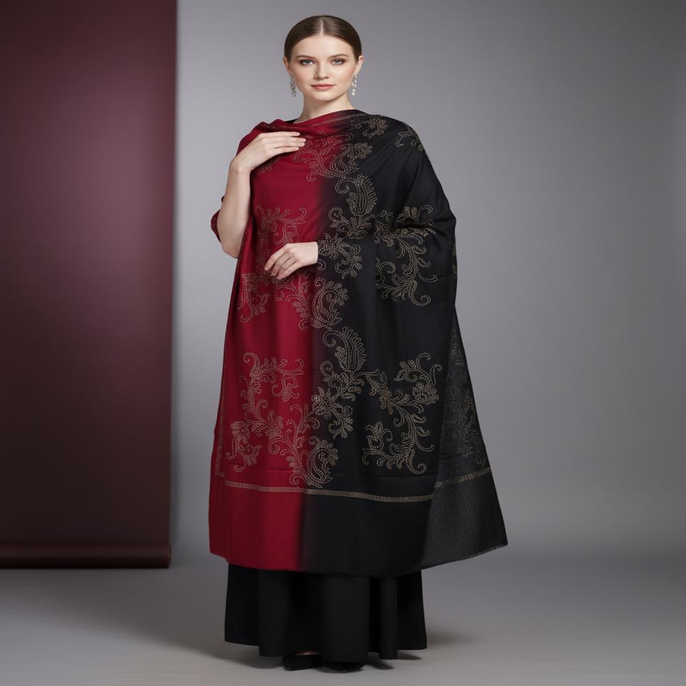 Merino wool All over swasrosvki work stoles