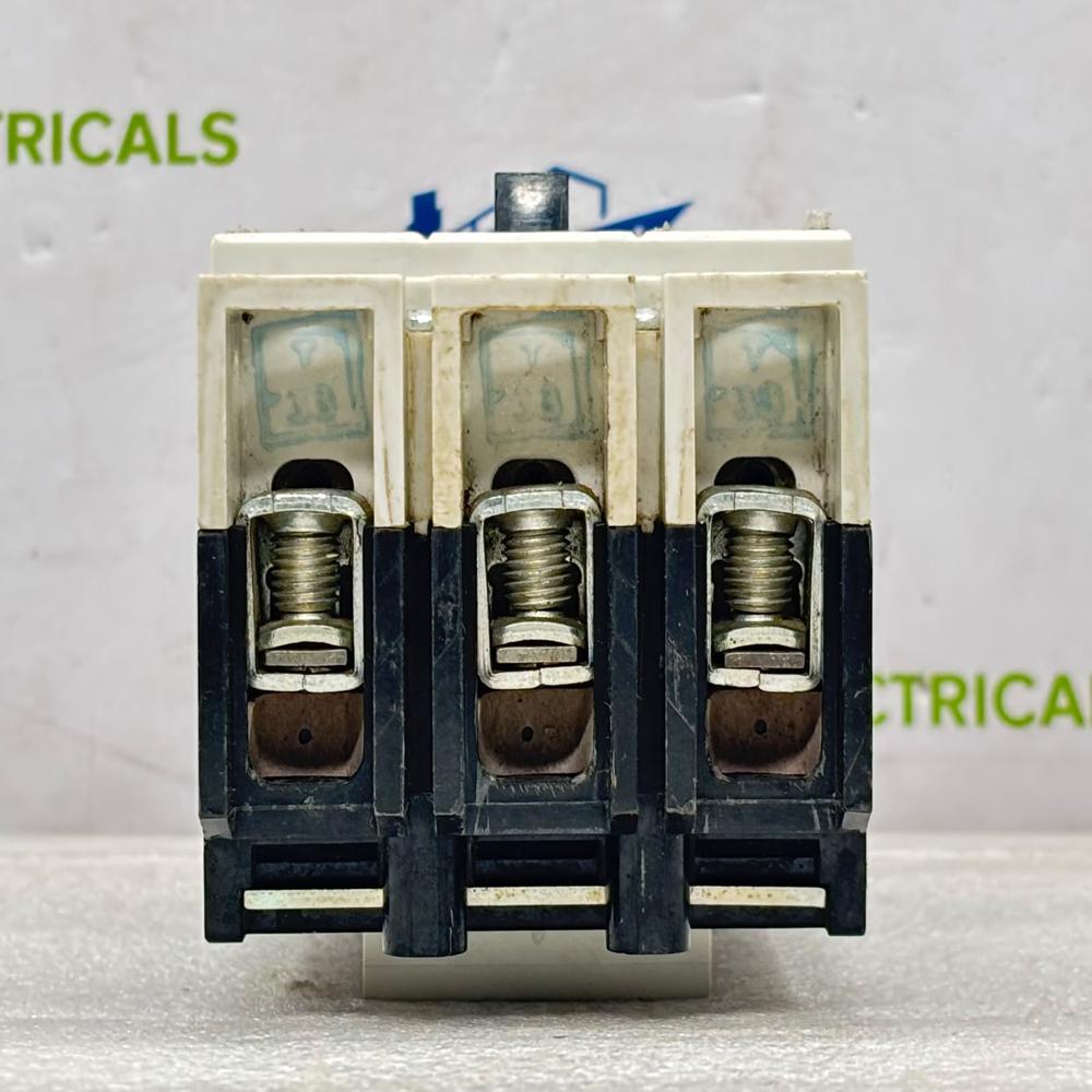 ALLEN-BRADLEY 140U-G2 25A 3POLE MOLDED CASE CIRCUIT BREAKER