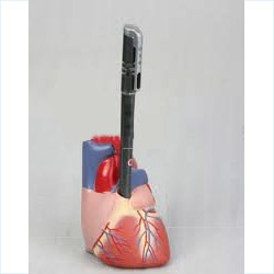 Heart Pen Stand - Color: Red