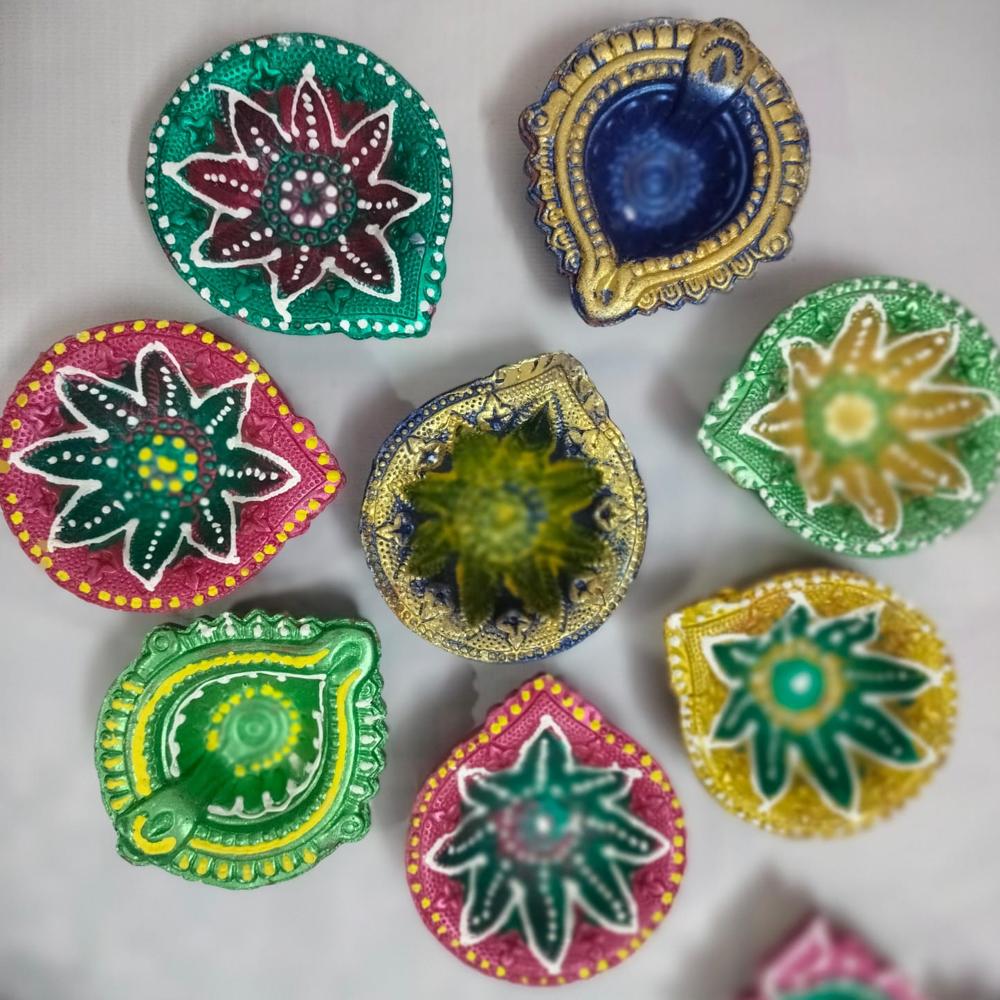 Decorative Diya Set - Design Type: Handcrafted Floral Traditional