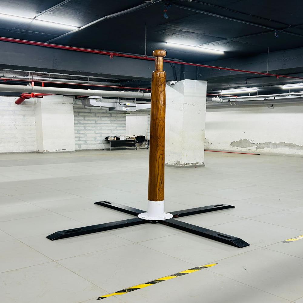 Malkhamb pole