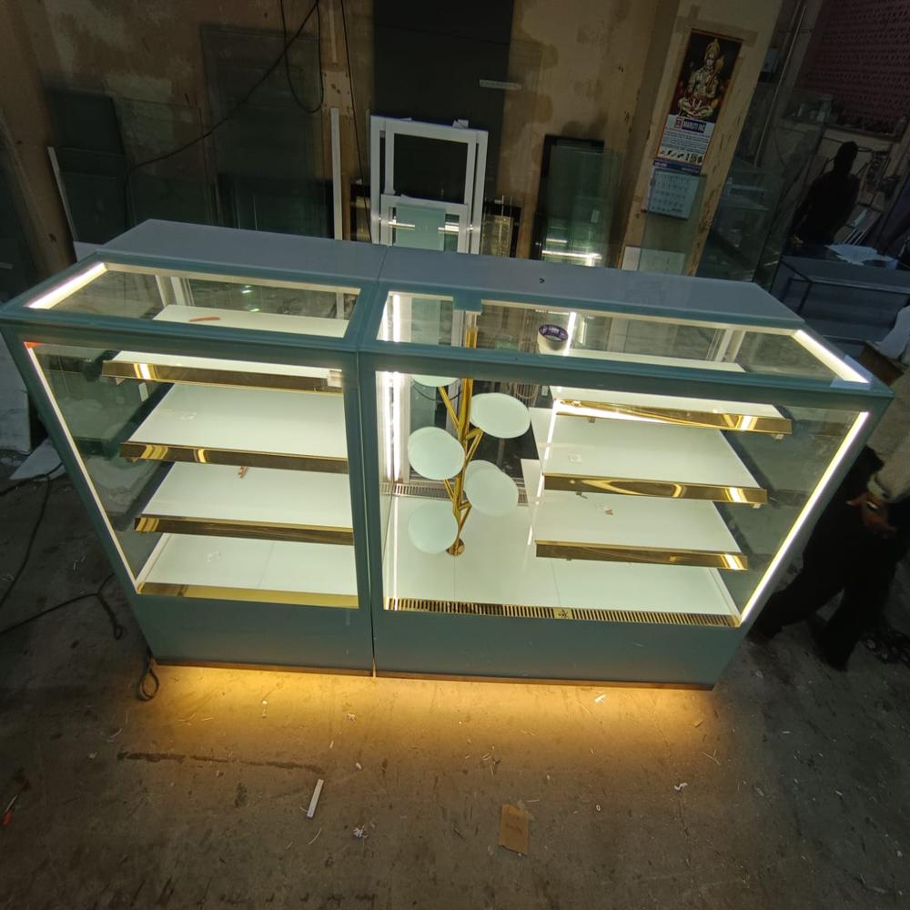 Display Counter For Pan Shop