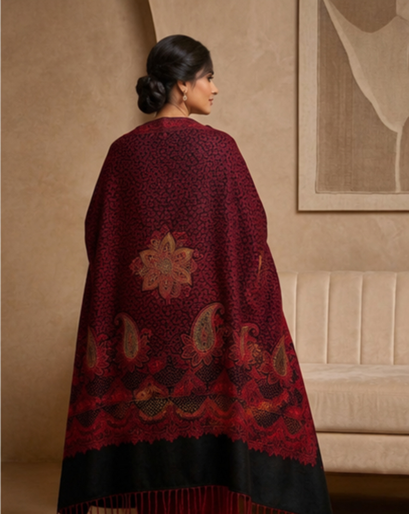 POLYWOOL SHAWL