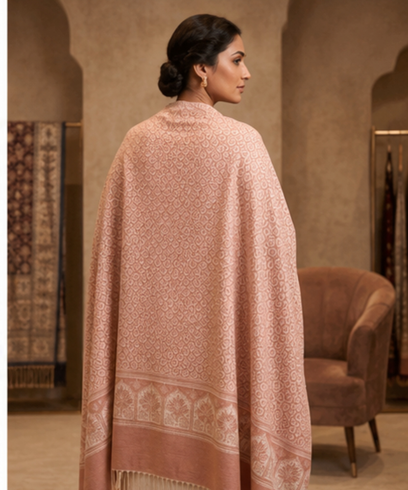 POLYWOOL SHAWL
