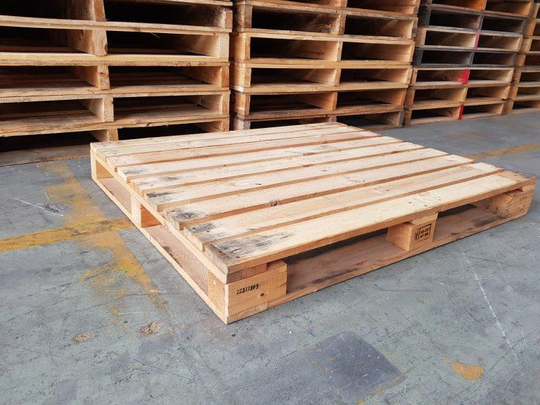 Heavy Duty Wooden Pallet - Frame Material: Solid Wood