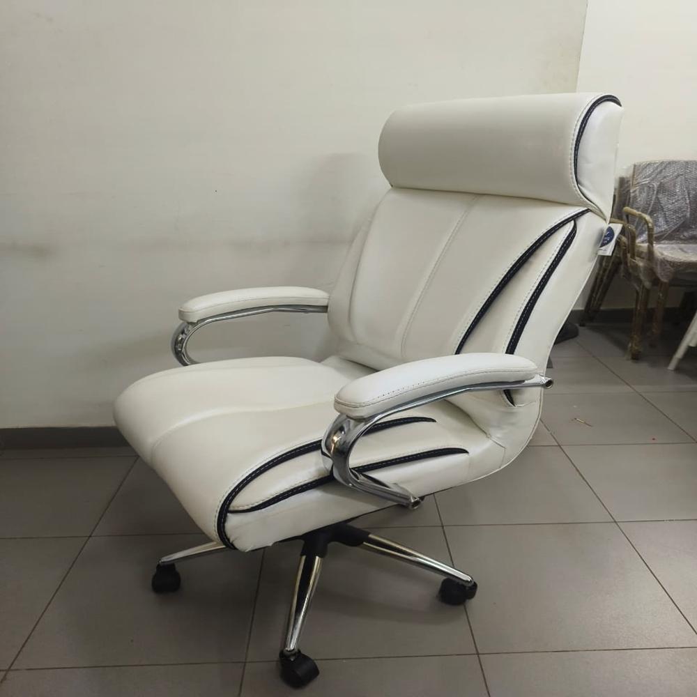 Royale High Back Pro  White Colour Chair