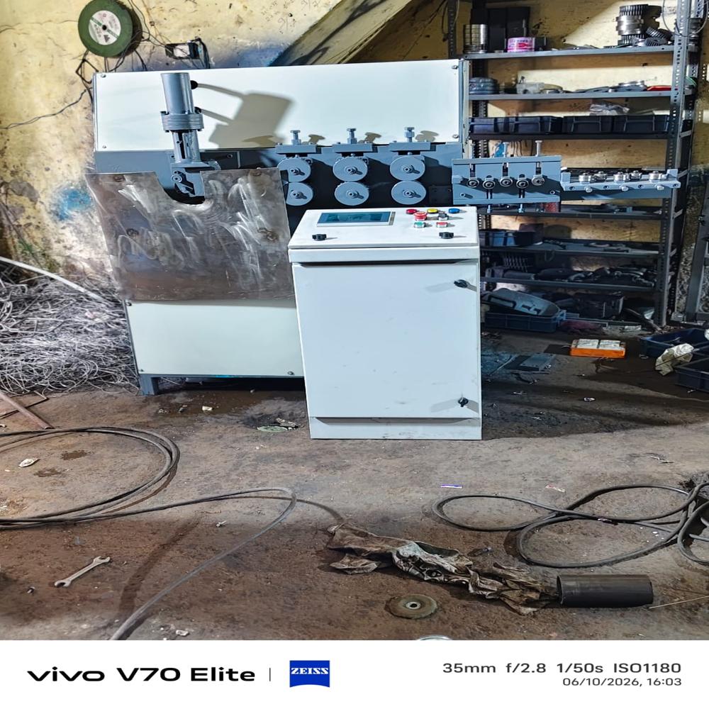 Automatic Steel Wire Ring Making Machine - Steel, 1800x950x1600mm, White & Grey, Plc Touchscreen Hmi, Hydraulic Cutting System