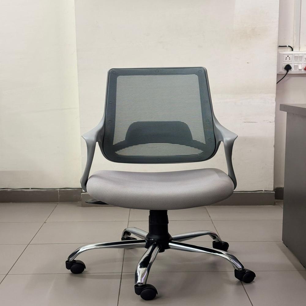 Mono â Grey Colour Chair