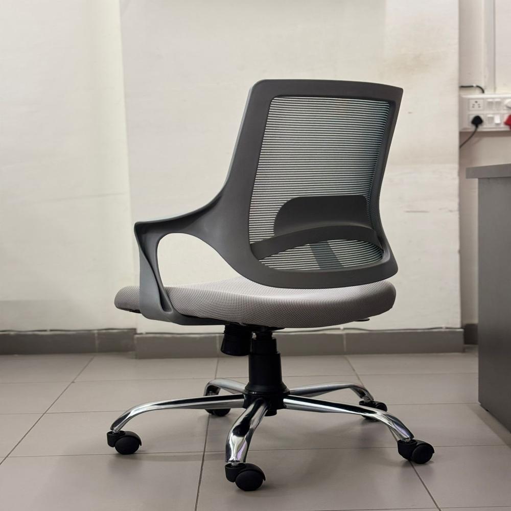 Mono â Grey Colour Chair