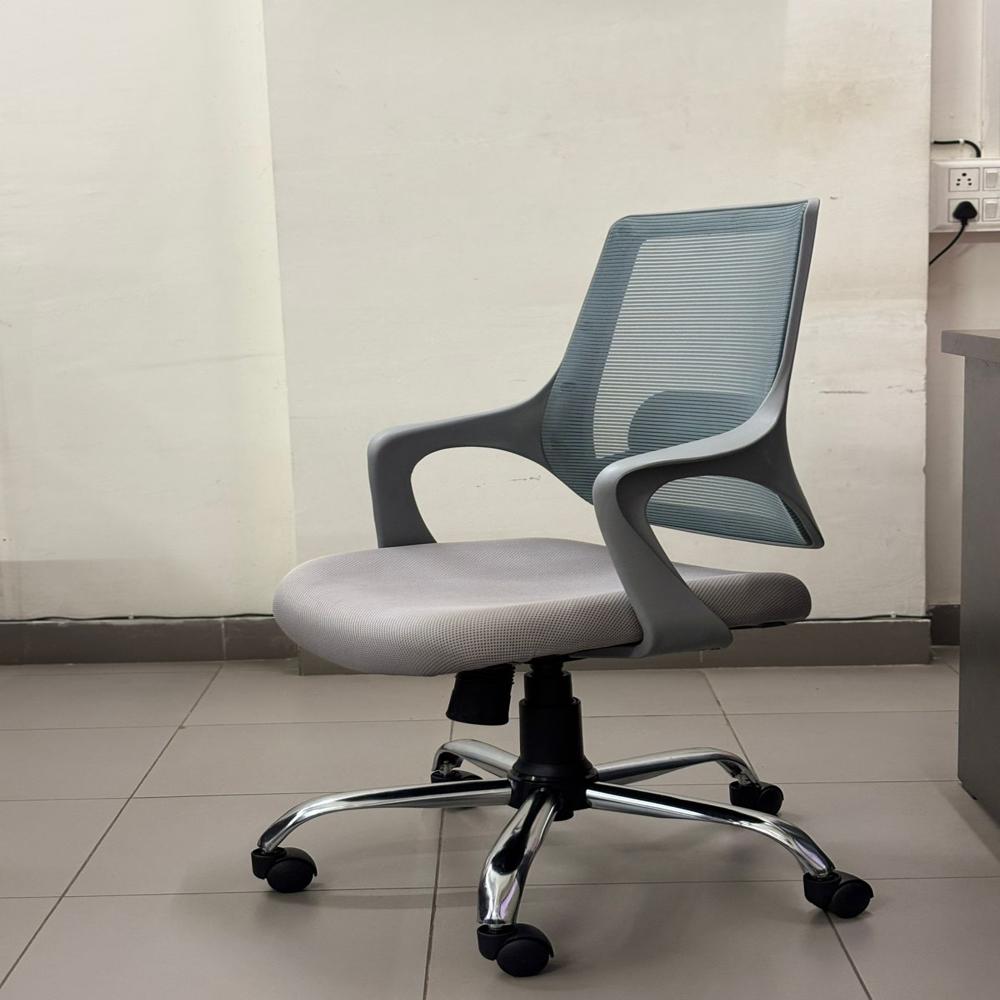 Mono â Grey Colour Chair