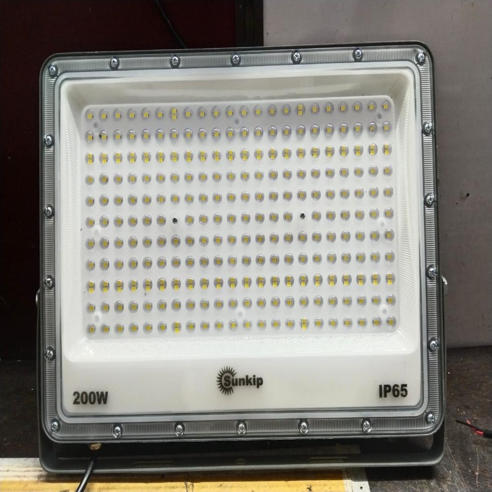 200W Flood Light dob