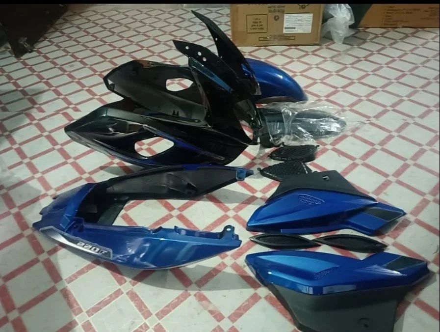 Bajaj Pulsar 220 Blue Bike Full Body Kit 