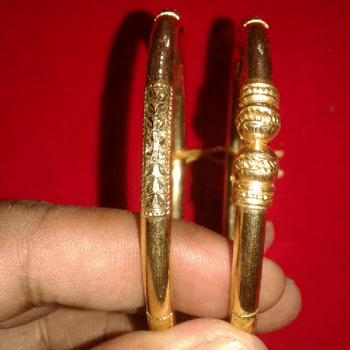 Bandhel Plain Pipe Gold Plated Brass Bangles