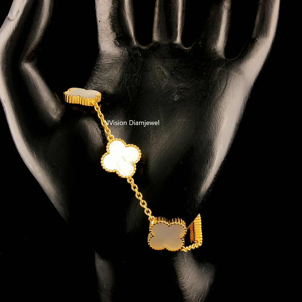14KT Gold Mother of Pearl Clover Charm Bracelet