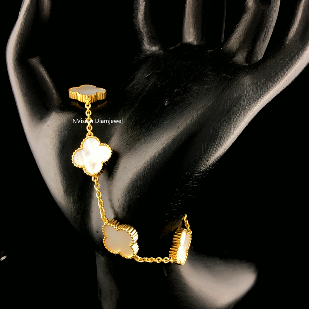 14KT Gold Mother of Pearl Clover Charm Bracelet