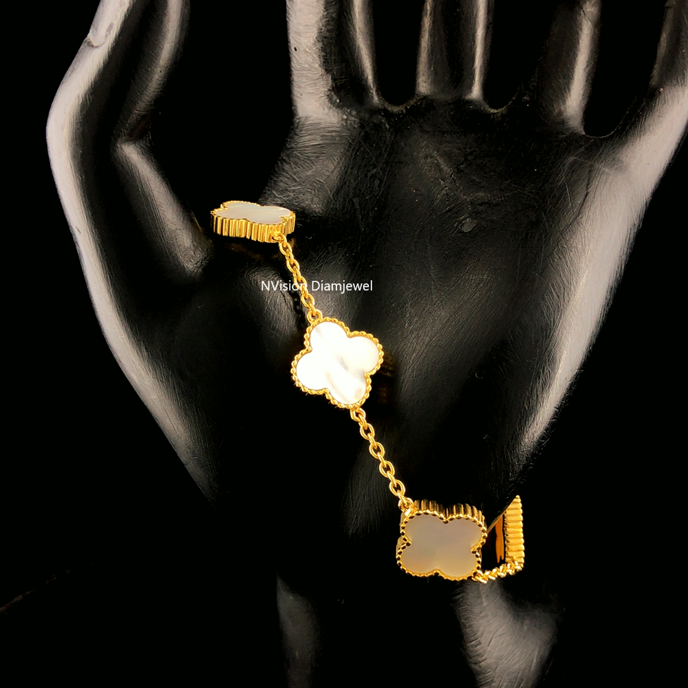 14KT Gold Mother of Pearl Clover Charm Bracelet