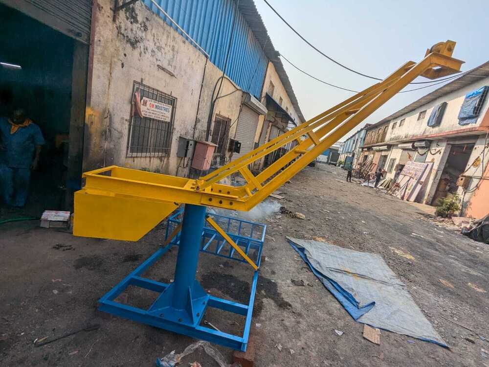 Industrial Monkey Lift Machine