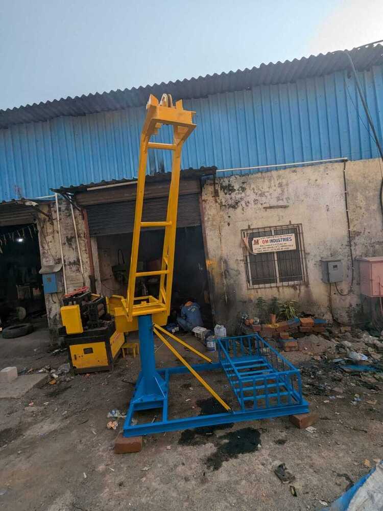 Industrial Monkey Lift Machine