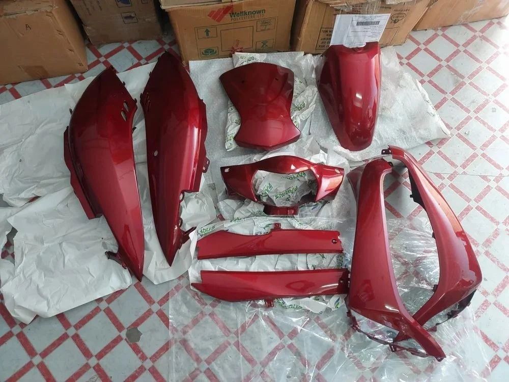 White Color Honda Activa I full body kit 