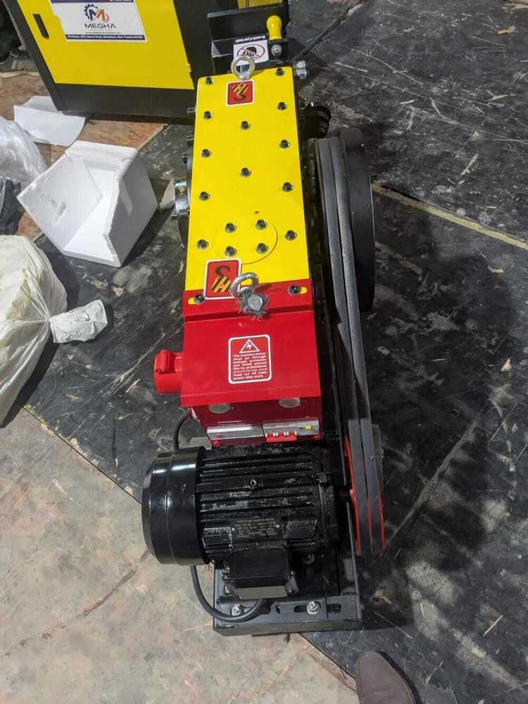 GQ 40 Bar Cutting Machine