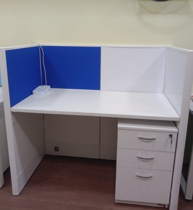 White And Blue Single Seater Workstation