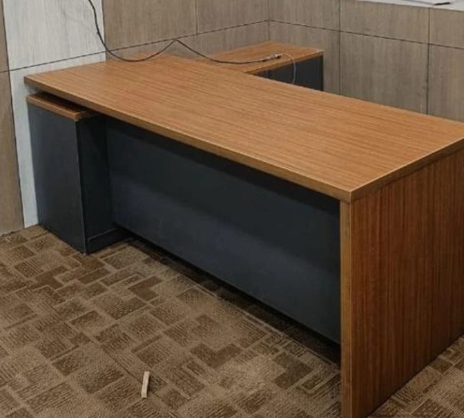 Director Wooden Office Table