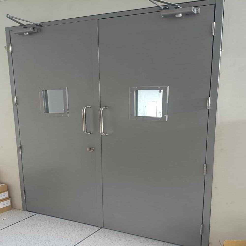 EMERGANCY EXIT DOOR