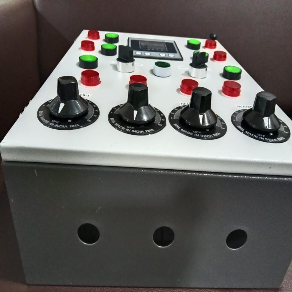 Controller Penal - Color: White & Greay