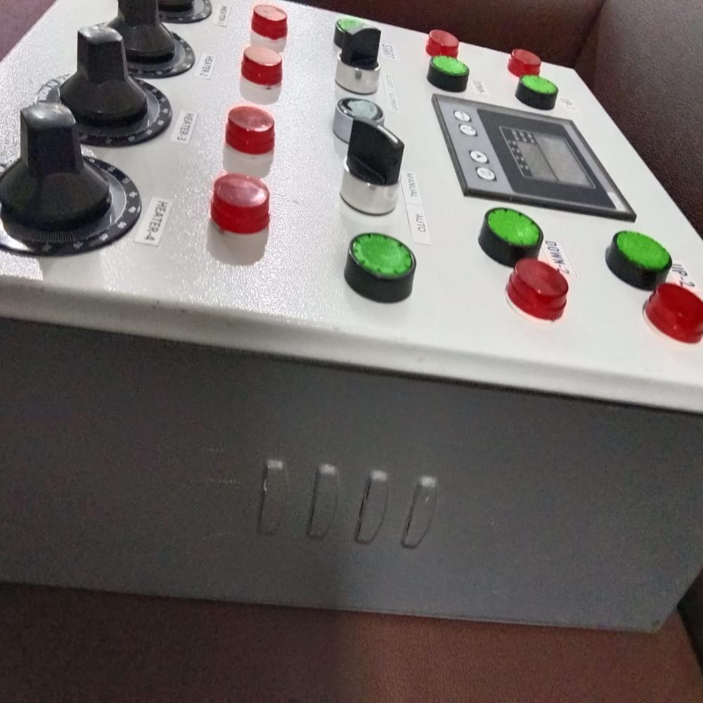 Controller Penal - Color: White & Greay
