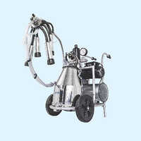 Mobile Milking Machine - Color: Silver (metallic)
