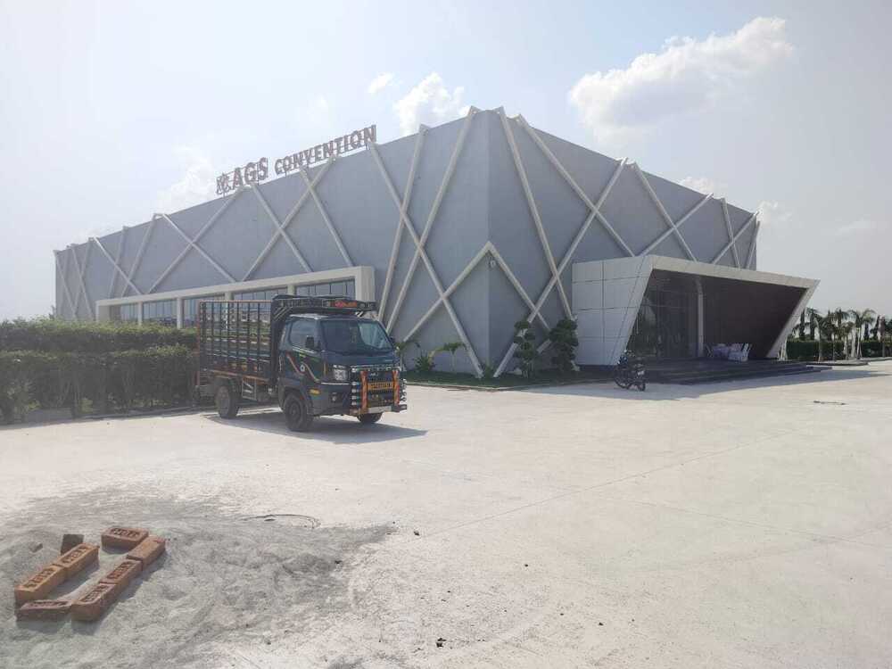 Multi Storage Building