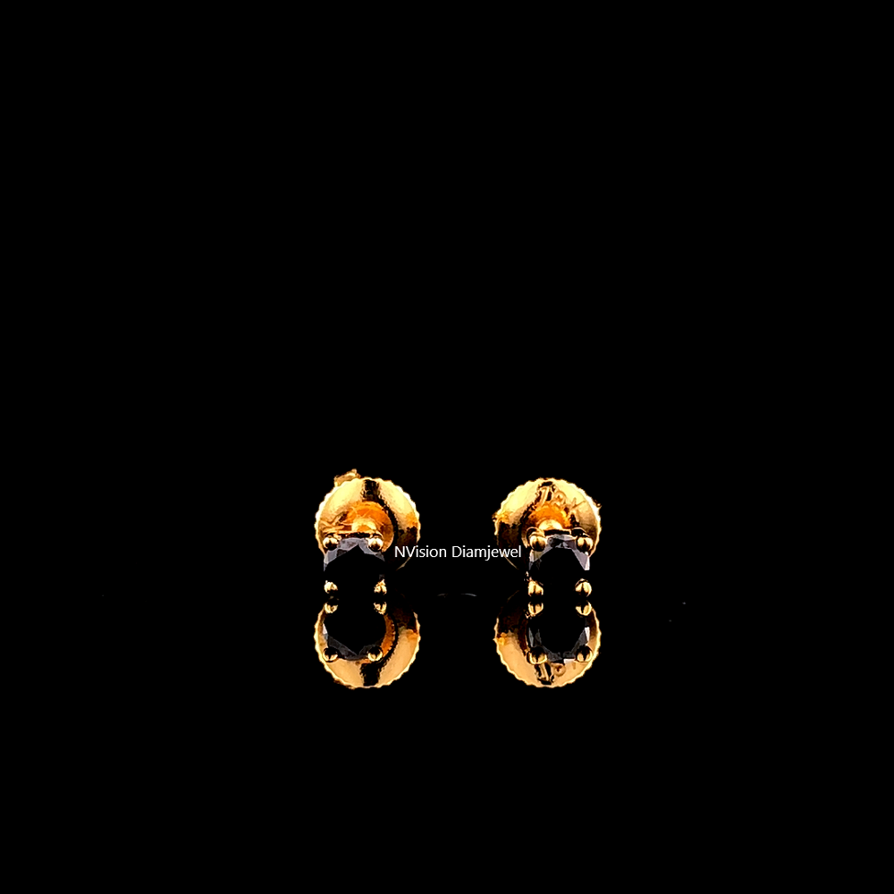 18KT Midnight Elegance Black Diamond Studs