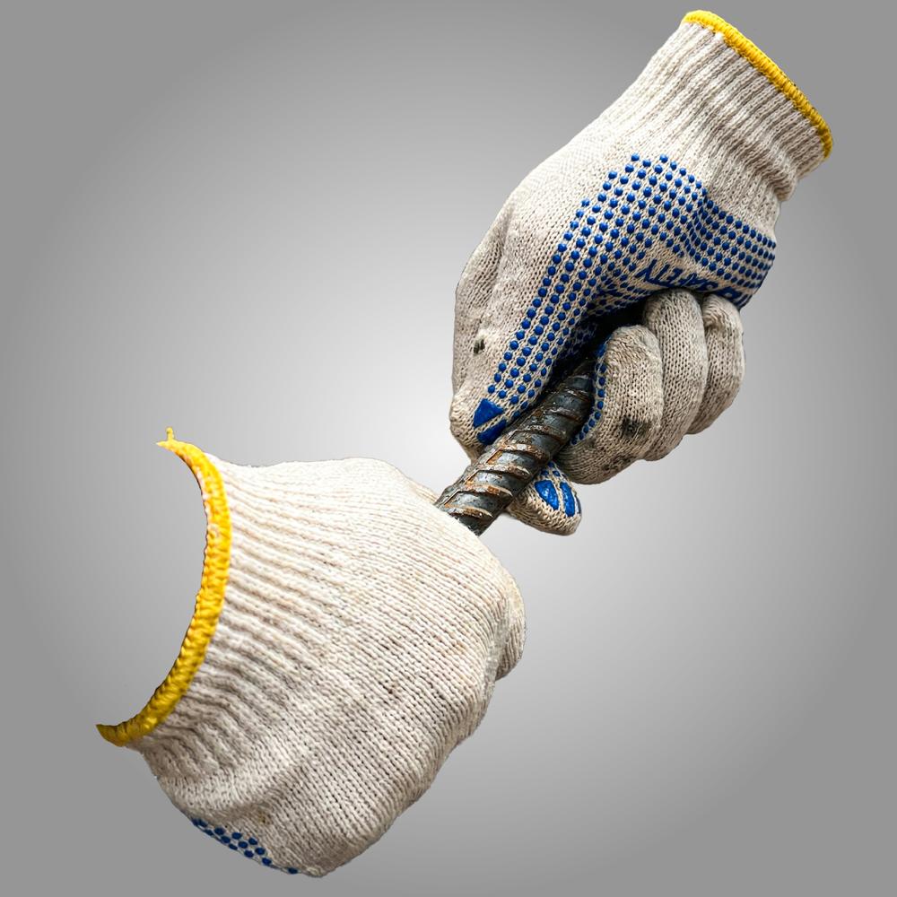 White And Black Knitted Dotted Gloves
