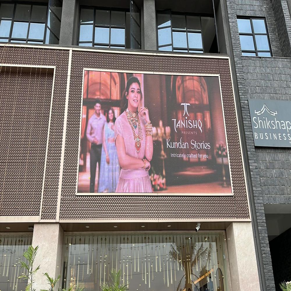 P10 Rectangular Outdoor Advertising LED Display Screen