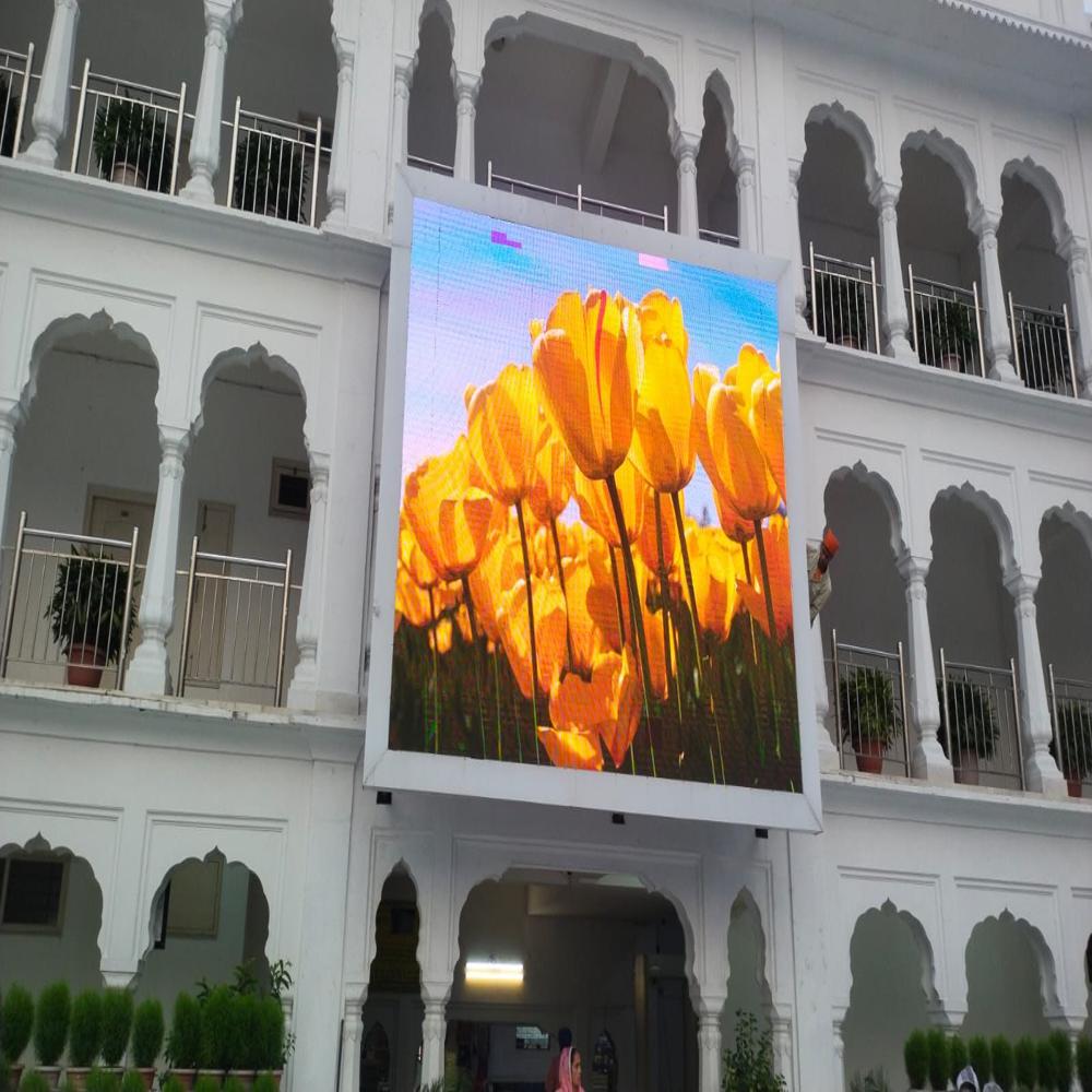 P10 Rectangular Outdoor Advertising LED Display Screen