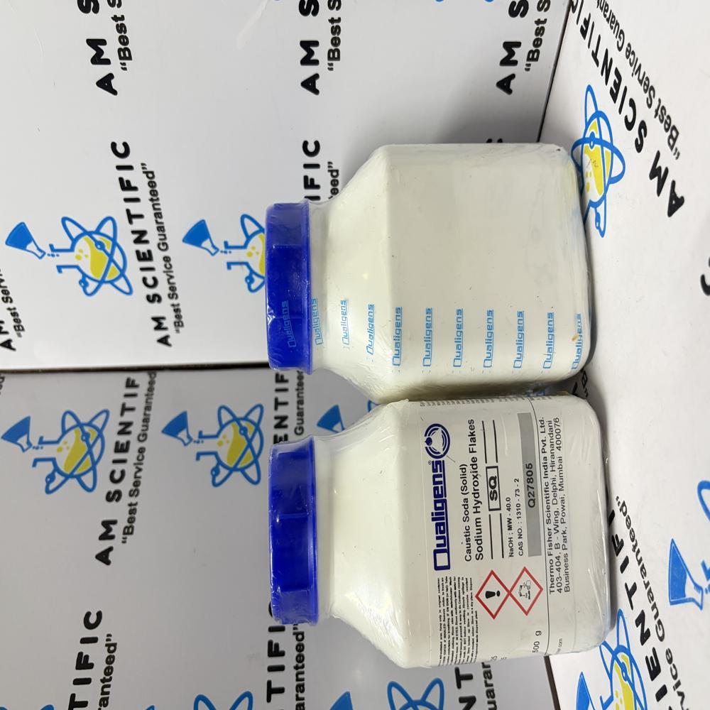 Sodium Hydroxide Flakes SQ Qualigens, 500g