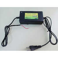 AC - DC Battery Adaptor
