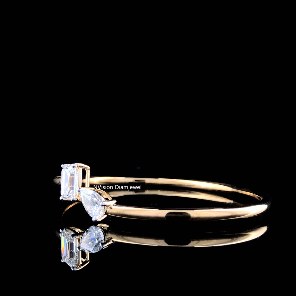 Toi et Moi Twisted Labgrown Diamond Bracelet, Two Souls, One Eternal Bond