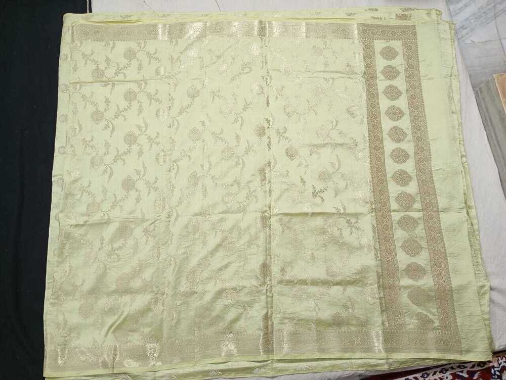 Off White Ladies Unstitched Suit Material