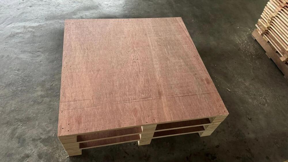Heavy Duty Plywood Pallet