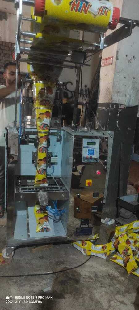 Pouch Packing Machine