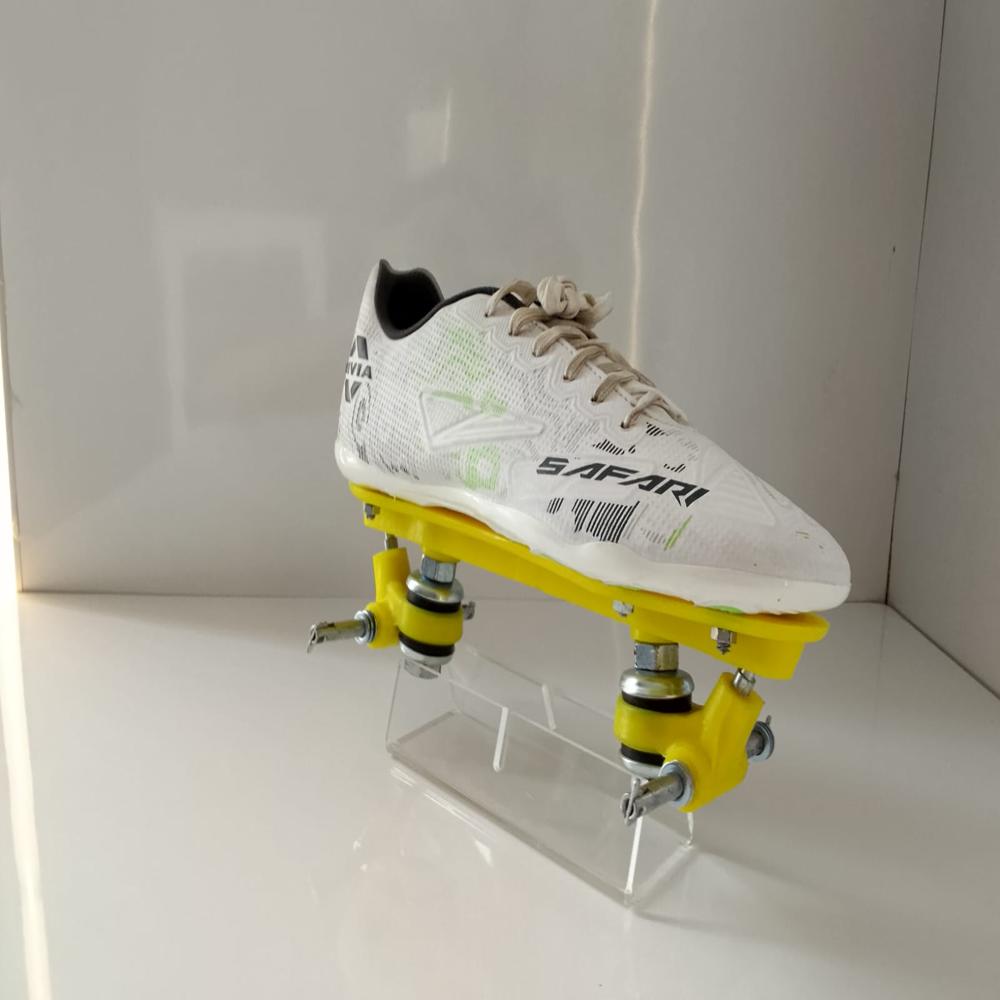 NYLON FRAME + NIVIA SHOE