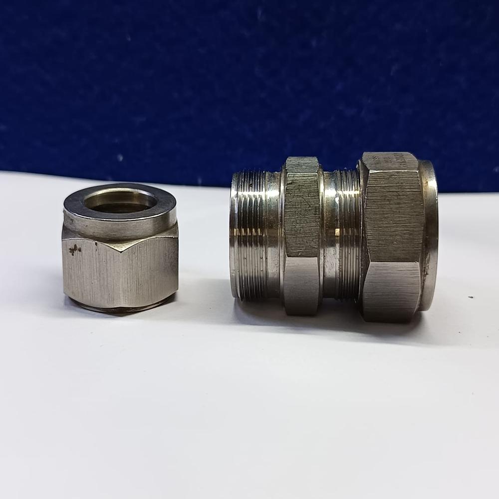 Bulkhead Female Connector