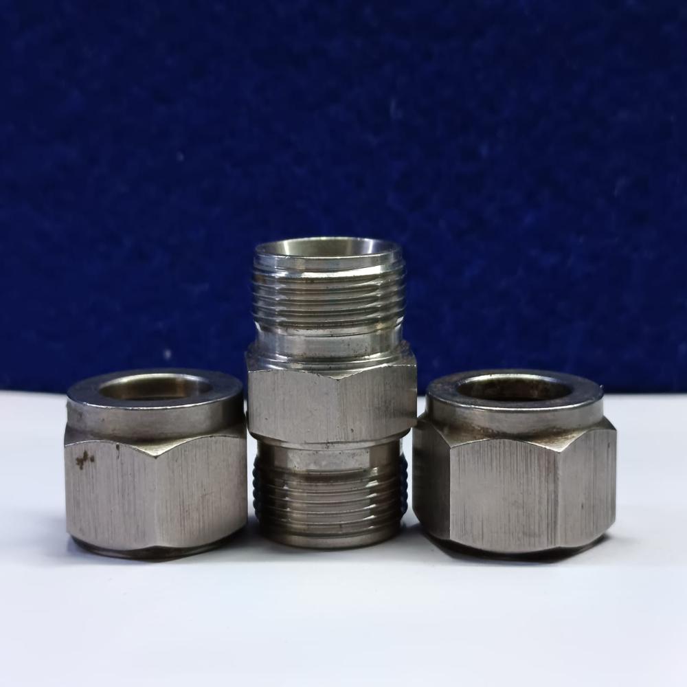 Bulkhead Female Connector
