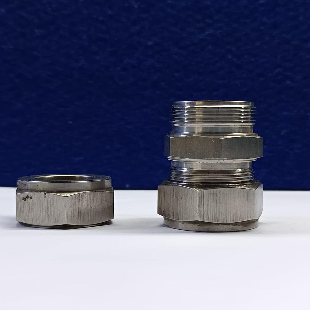 Bulkhead Female Connector