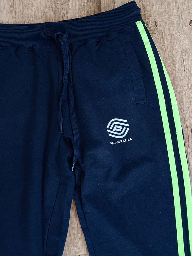 M11673 | Mens Joggers With Side Full Tape